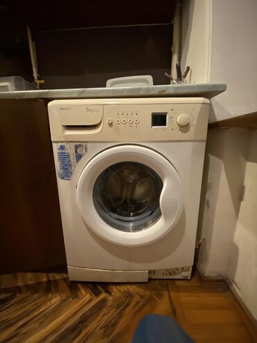 paltaryuyan beko: Paltaryuyan maşın Beko, 5 kq, İşlənmiş, Avtomat, Qurutmasız, Kredit yoxdur, Ünvandan götürmə