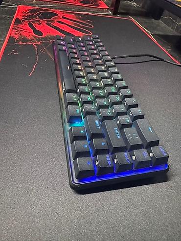 куплю клавиатуру: Клавиатура, HyperX, Механическая, Проводное подключение, Размер: 65% — 6
