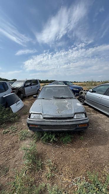 Honda: Honda Civic: 1991 г., 1.5 л, Механика, Бензин, Седан at lalafo.kg — 2 Honda: Honda Civic: 1991 г., 1.5 л, Механика, Бензин, Седан — 2