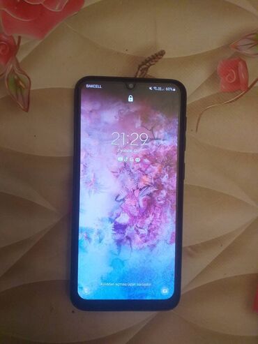 samsung 2 ci el telefon fiyatları: Samsung Galaxy A20, 32 GB, İki sim kartlı