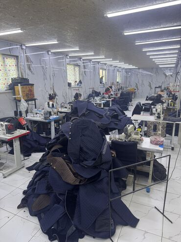 сдаю помещение в аренду: Шивейнй сех арендага берилет 1 этаж сех 2 этаж жатакана душ баардыгы