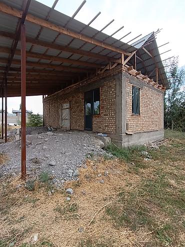 Продажа коттеджей и домов: 2 дома | 50 соток | 60 КВ.м | 65 кв.м В с. Петровка вдоль трассы — 15