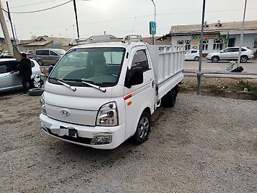 mercedesbenz 818: Hyundai Porter II — компактный грузовой автомобиль с высокой грузовой — 1