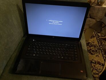 notebook sumkalari: HP noutbuk - Ekran: təxminən 15.6" parlaq ekran - Klaviatura: tam