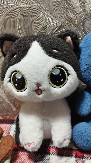 Игрушки: Плюшевые игрушки — набор Описание:Б/у - Мягкие игрушки разных — 6