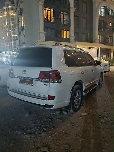 тойота 200 рестайлинг: Toyota Land Cruiser: 2014 г., 4.5 л, Автомат, Дизель, Внедорожник — 3