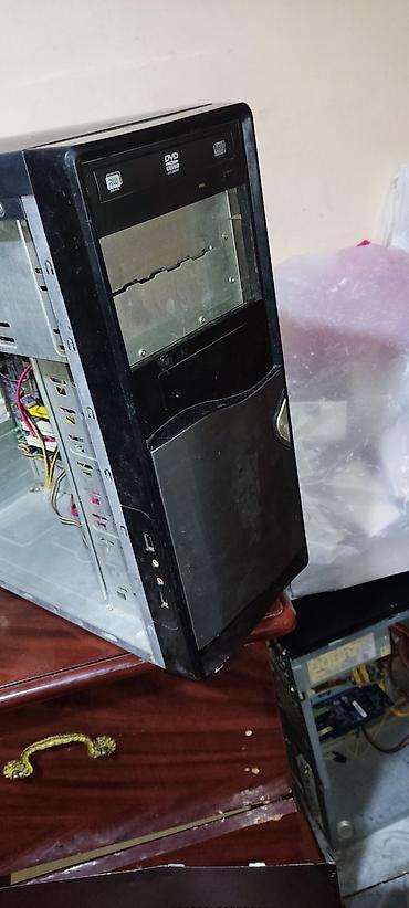 Operativ yaddaş (RAM): Operativ yaddaş (RAM) Samsung, 2 GB, < 1333 Mhz, DDR2, PC üçün — 8