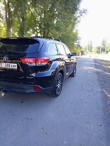 Toyota Highlander: 2018 г., 3.5 л, Автомат, Бензин, Кроссовер