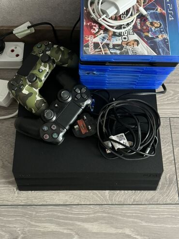 irşad electronics playstation 3: PS4 Pro oyun konsolu komplekt Tərkib: - Sony PlayStation 4 Pro (qara at lalafo.az irşad electronics playstation 3: PS4 Pro oyun konsolu komplekt Tərkib: - Sony PlayStation 4 Pro (qara