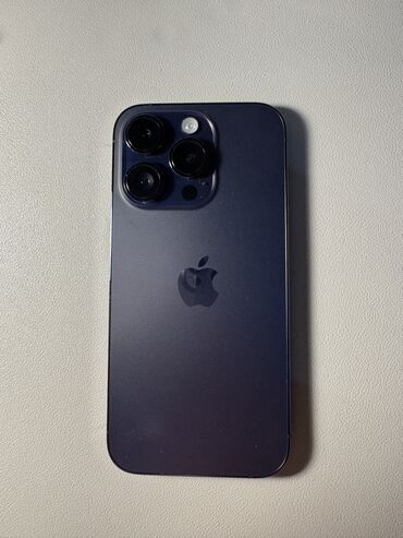 чехлы на iphone xs max: IPhone 14 Pro, Б/у, 128 ГБ, Deep Purple, Чехол, Кабель, Коробка, 93 %