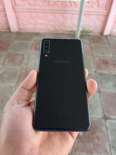 not 9 es: Samsung Galaxy A7 2018, 64 GB — 1