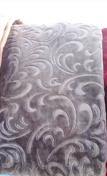 Ćebad i pokrivači: Ćebe — 27