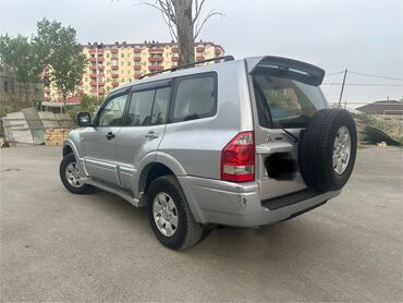 Mitsubishi: Mitsubishi Pajero: 3 l | 2004 il 286000 km Ofrouder/SUV — 5
