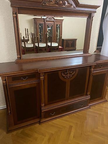 komod satilir: Kamot ela veziyyetde tecılı köç səbebi ile satılır 140 manata ünvan — 1