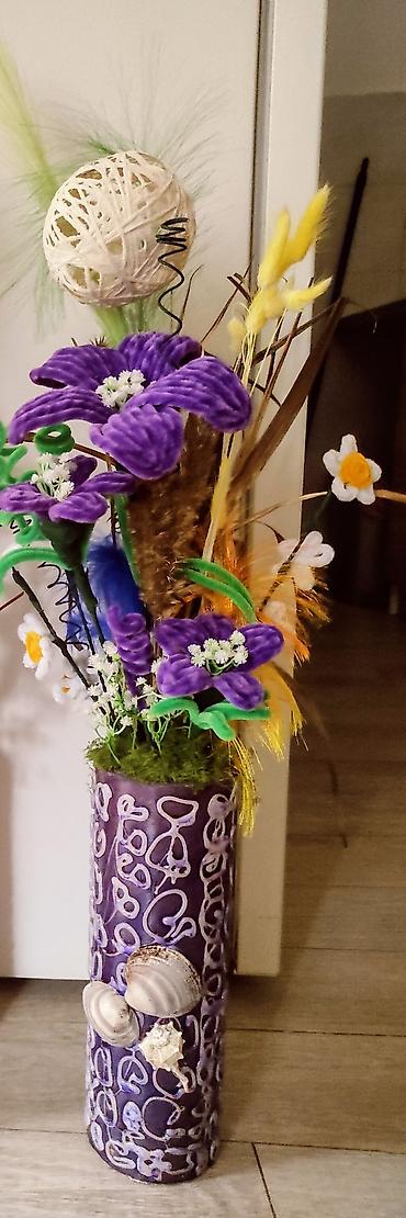 Ostali kućni dekor: Ručne dekorativne aranžmane od plišanih žičica (pipe cleaners) u — 3