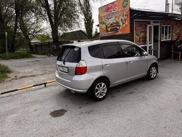 Honda: Honda Fit: 2003 г., 1.3 л, Автомат, Бензин, Хэтчбэк