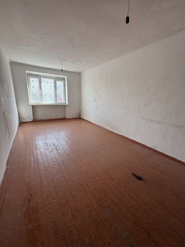 Продажа квартир: 1 комната, 18 м², Общежитие, 4 этаж, Старый ремонт — 12