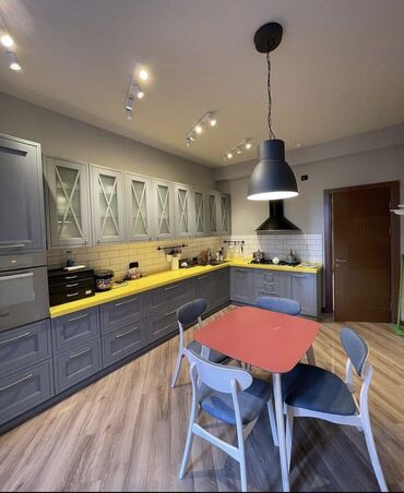 Günlük kirayə mənzillər: 3 otaqlı, Nizami r. r-nu — 3