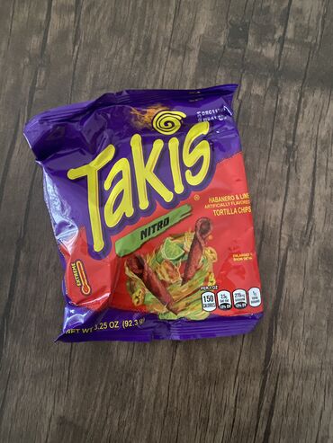 Digər qida məhsulları: Americadan Takis
Acili Tortilla chips