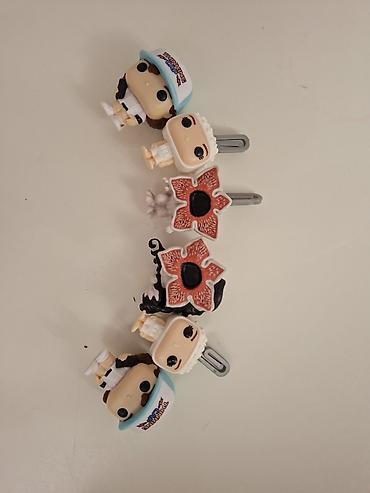 kinder stranger things will: Fiqur, Metal, rəng - Qırmızı — 1