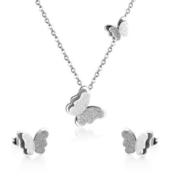 Setovi nakita: Predivne mindjuse i ogrlica sa leptiricima od hiruskog celika