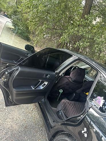 крышка субару: Subaru Legacy: 2005 г., 2 л, Автомат, Бензин, Седан — 6