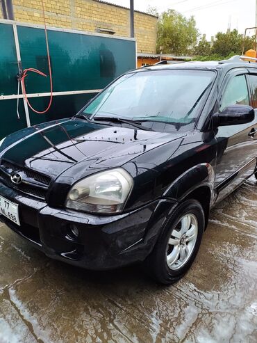 Hyundai: Hyundai Tucson: 2 l | 2007 il Hetçbek — 14