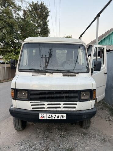 купить мерседес спринтер грузовой в литве: Грузовик, Mercedes-Benz