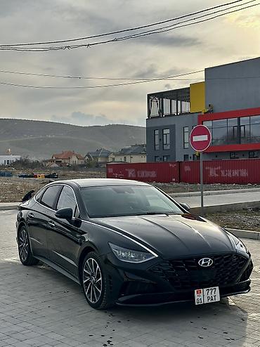 Hyundai: Hyundai Sonata: 2019 г., 2 л, Автомат, Бензин, Седан — 1