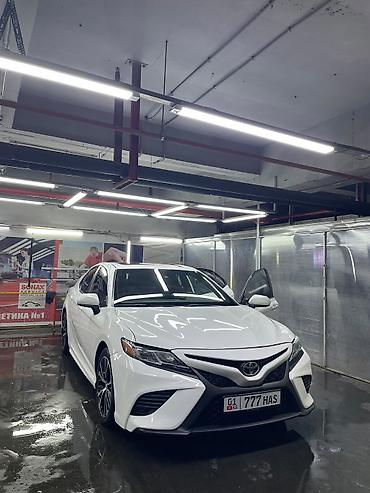 corolla 2016: Toyota Camry: 2019 г., Бензин — 1