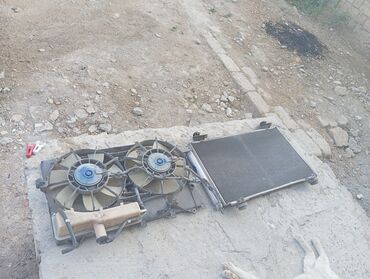 maşın oturacaqlar: Toyota PRİUS, 2008 il, Yaponiya, Yeni