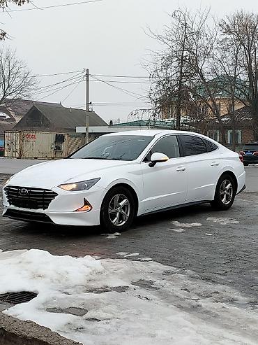 Hyundai: Hyundai Sonata: 2021 г., 2 л, Автомат, Газ, Седан — 2