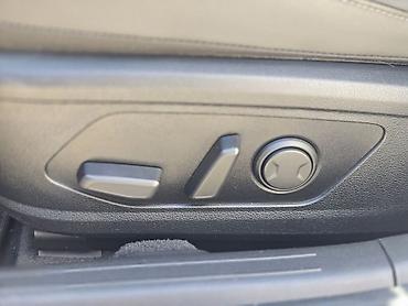 Продажа авто: Hyundai Sonata: 2022 г., 2 л, Автомат, Гибрид, Седан — 2
