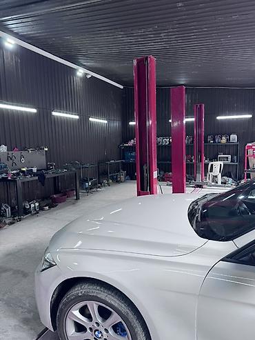 dəyə: Yağdəyişmə və avtoservis xidməti təqdim olunur. Servis məkanında — 2