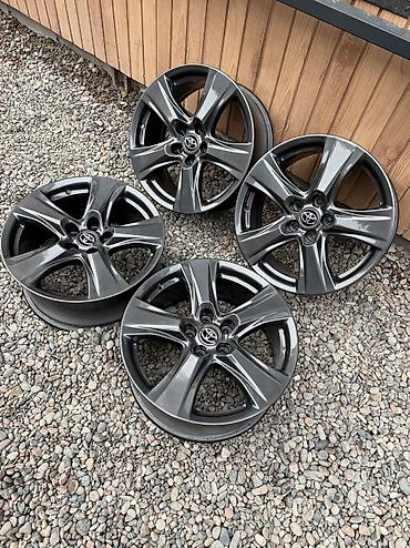 Диски: Литые Диски R 18 Toyota, Комплект, отверстий - 5, Б/у — 6