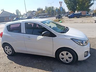 bmw ix3: Chevrolet Spark: 2018 г., 0.1 л, Автомат, Бензин, Хэтчбэк — 5