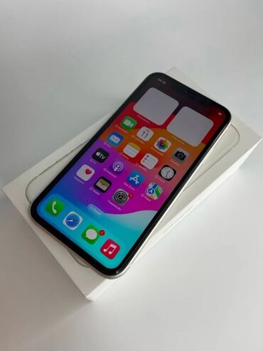 Apple iPhone: IPhone 11, 128 GB, Ağ, Zəmanət, Kredit, Barmaq izi