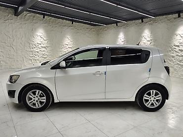 80 б4: Chevrolet Aveo: 2015 г., 1.4 л, Автомат, Бензин, Хэтчбэк — 5