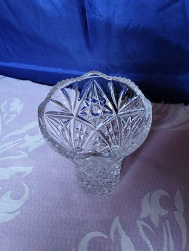 Ostali kućni dekor: Kristalna nova vaza 70te. Vaza kristal,led kristal,rucna — 6