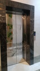 Uzunmüddətli kirayə mənzillər: Oz evimdir .m 8nsaatcilarin yani.baku molun arxasidir.makler qarwi — 18