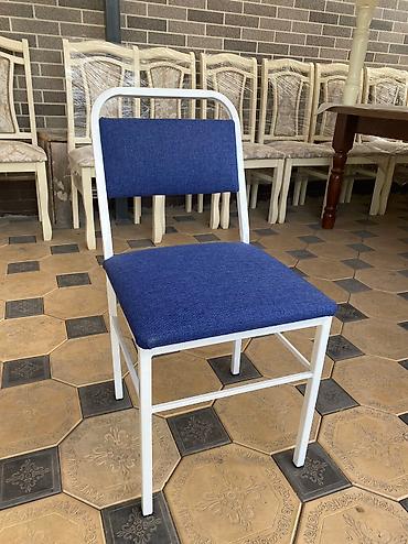 Другая мебель: Железные стулья Маленькие стулья как и с металлическими спинками — 4