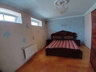 Uzunmüddətli kirayə mənzillər: Kirayə ev! ZABRAT qəs. Qayinin yanı.Dayanacağa 2 dəq məsafə. 2 otaqlı -da lalafo.az — 15 Uzunmüddətli kirayə mənzillər: Kirayə ev! ZABRAT qəs. Qayinin yanı.Dayanacağa 2 dəq məsafə. 2 otaqlı — 15