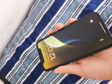 телефон обмен на велосипед: IPhone Xr, Б/у, 64 ГБ, 76 %