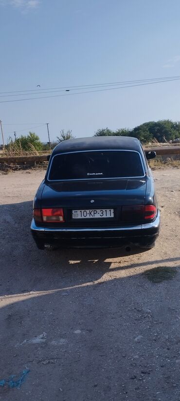 QAZ: QAZ 3110 Volga: 2.2 l | 2002 il | 297297 km Sedan