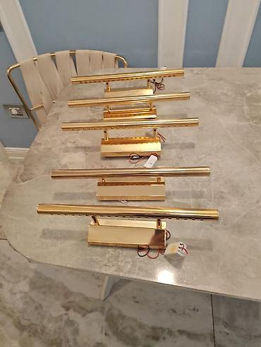 guzgu samdan: Qızılı rəngdə LED güzgü/şəkil işıqları - Material: metal korpus — 1