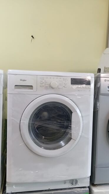 стиральная машина с фронтальной загрузкой: Whirlpool önyükləməli paltaryuyan maşın - Rəng: ağ - Ön şüşəli geniş