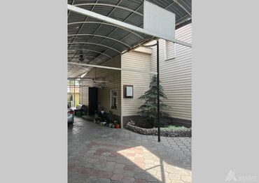 Продажа домов: Полдома, 116 м², 4 комнаты, Агентство недвижимости, Евроремонт