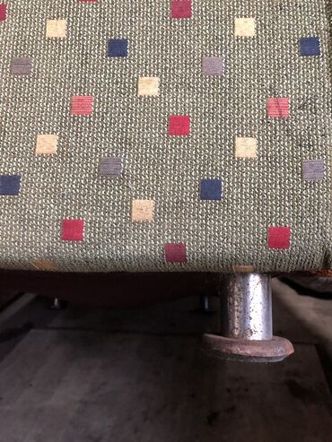 Прямые диваны: Срочно продаю диван 0…5…5. 9. 3. 2…0. 5…3…1 Состояние хорошее — 12