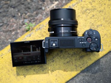 зарядка для фотоаппарата sony: Продается беззеркальная камера Sony ZV-E10 Kit 16-50mm в идеальном