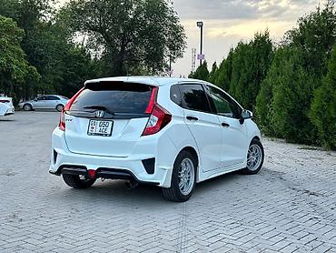 фит крыля: Honda Fit: 2016 г., 1.5 л, Вариатор, Бензин, Хэтчбэк — 8